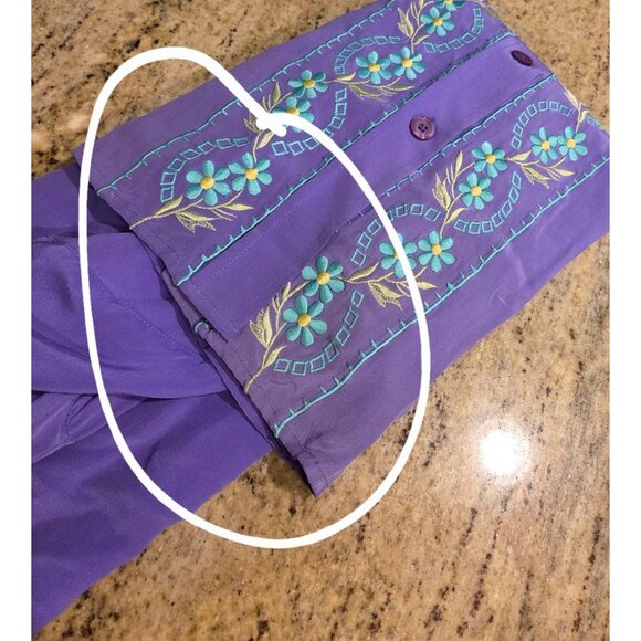 Vintage Lot of 5 Dian Von Furstenberg Size 1X Silk Button Embroidered Shirt - Picture 13 of 16